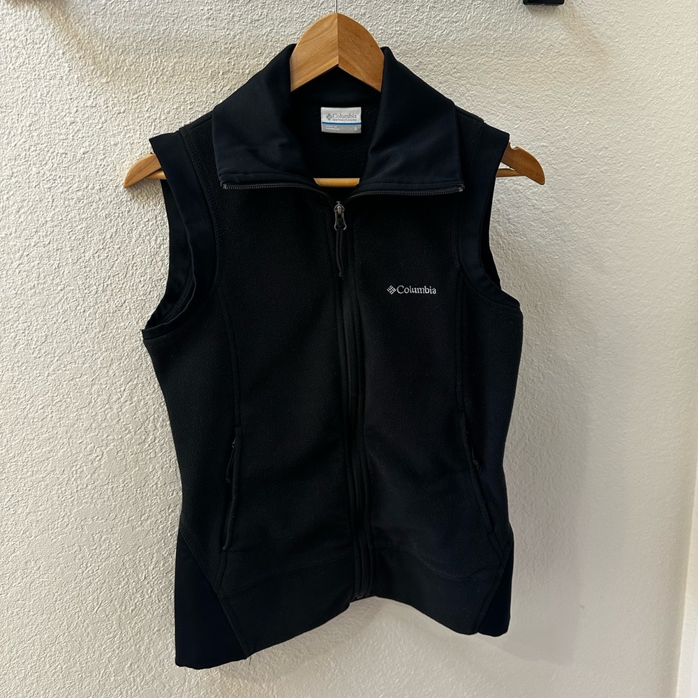 Columbia Womens Black Vest - Small